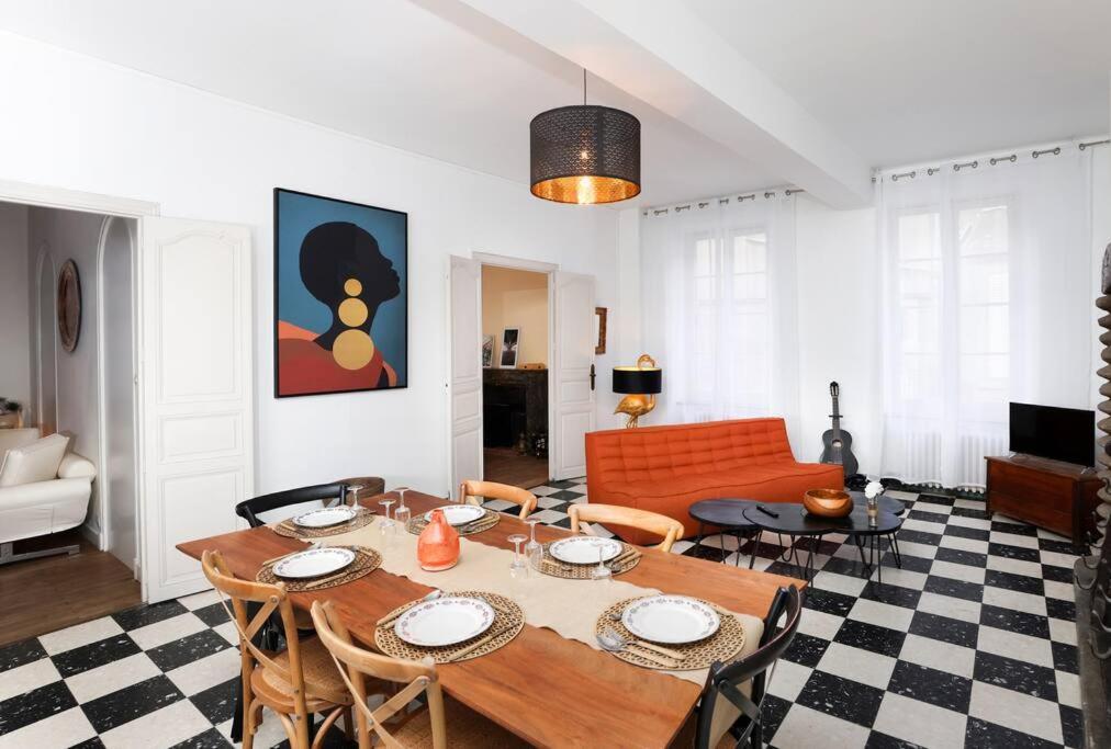L'Hotel Particulier, 120M2, Hypercentre, Wifi / Conciergeriedamecarcas Carcassonne Luaran gambar